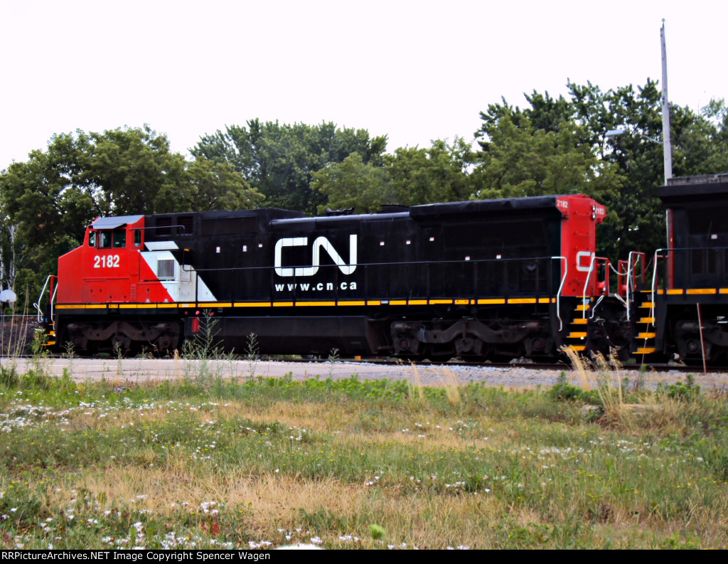 CN 2182